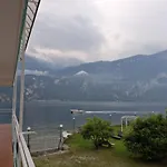 Nautilus 酒店