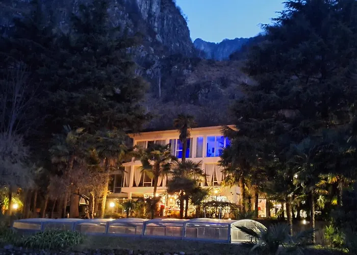 ホテル Nautilus 3*