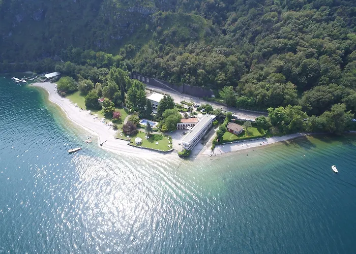 ホテル Nautilus 3*