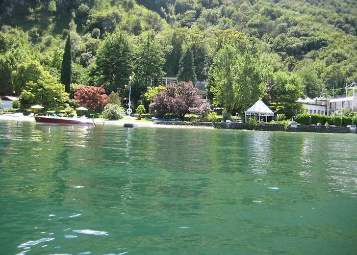 ホテル Nautilus 3*