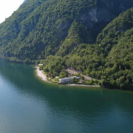 Nautilus Отель 3*