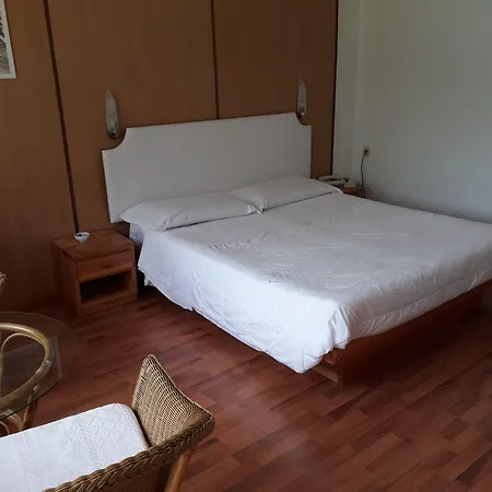 Nautilus Отель 3*